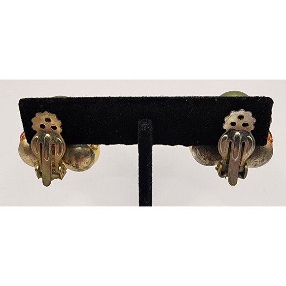 Vintage Clip-on Beaded Earrings - Picture 2 of 4